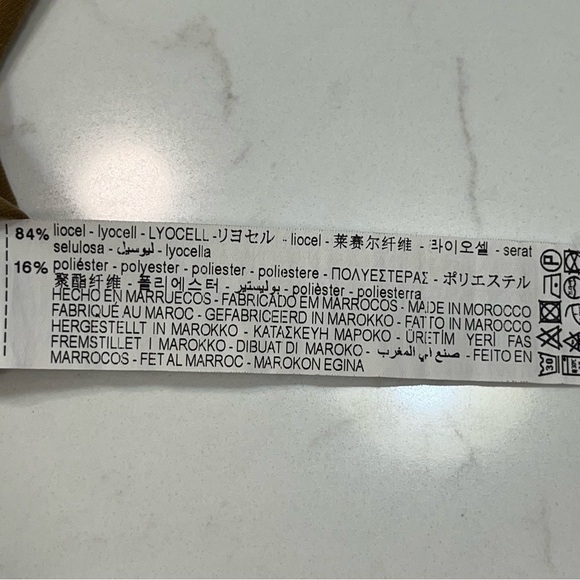 Zara Mustard Pleated High Waisted Trouser Shorts Small - Picture 6 of 9